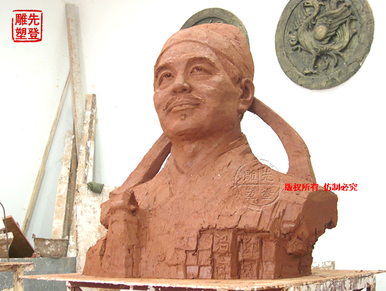 活字印刷人物肖像雕塑 活字印刷玻璃钢材质雕塑 南京雕塑厂 江苏铸造厂 卡通雕塑